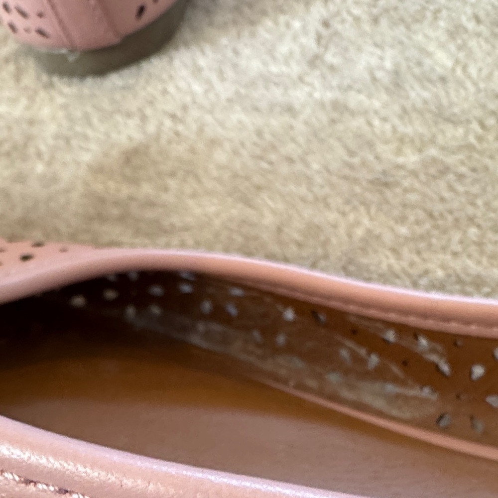 Arizona Jean Company Women's Perforated Pink Flats - Picture 4 of 4